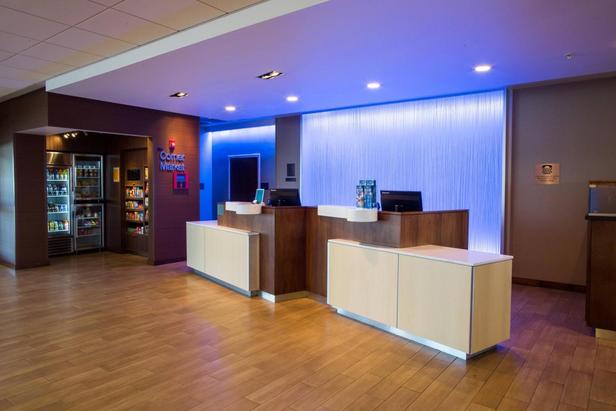 Fairfield Inn & Suites By Marriott Lincoln Southeast Exterior photo