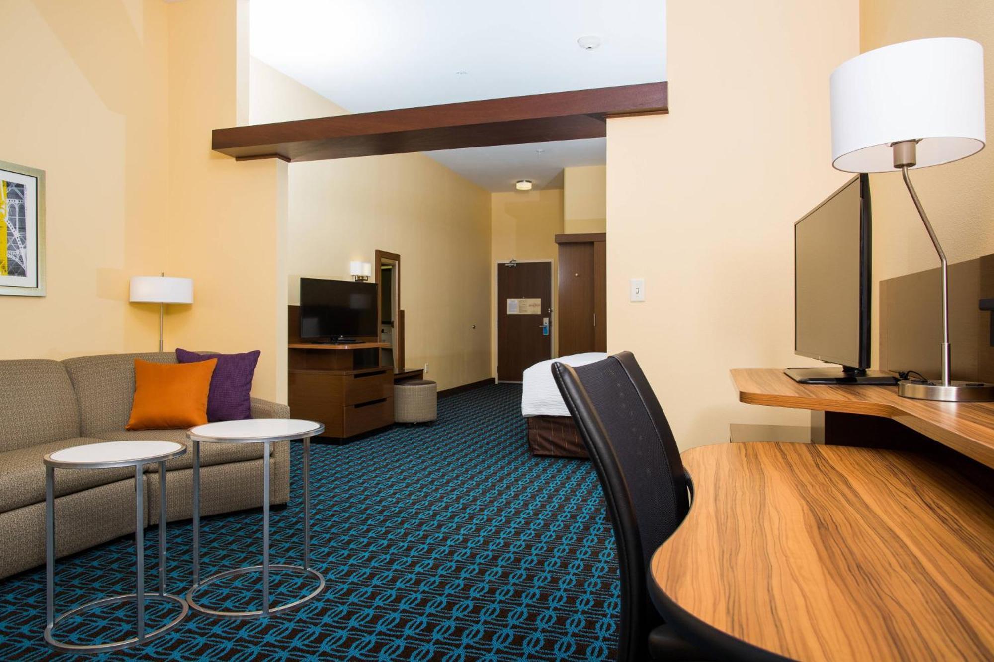 Fairfield Inn & Suites By Marriott Lincoln Southeast Exterior photo
